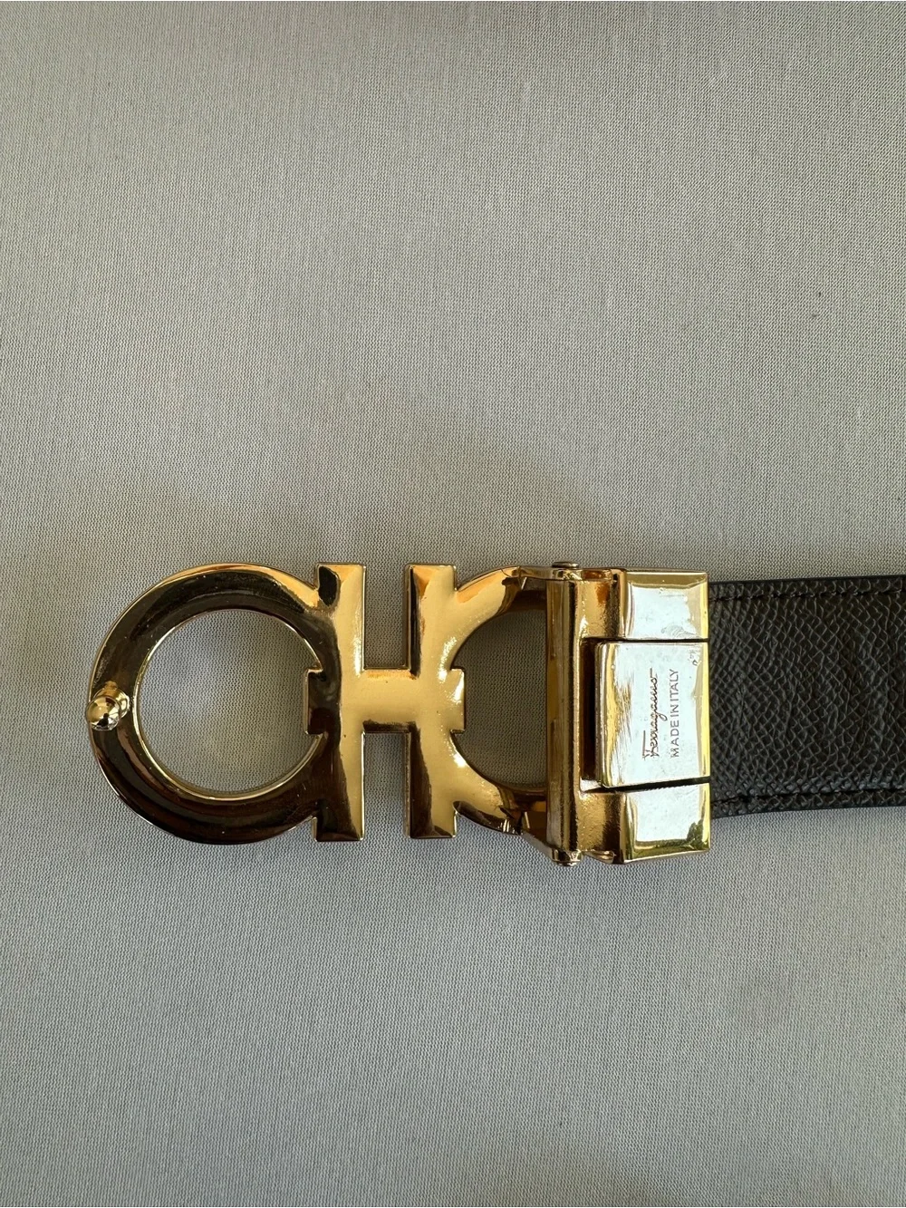 Salvatore Ferragamo Reversible Black/Brown Leather Belt Gold Gancini Buckle Sz44